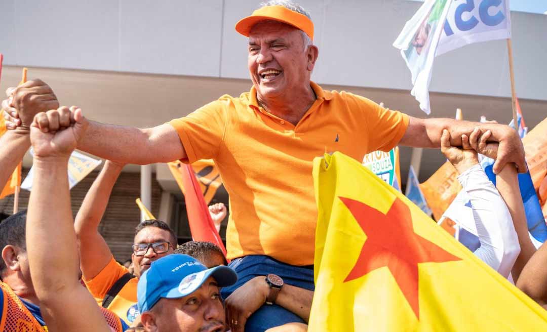 Petecão chega a Cruzeiro do Sul e detona: “Faremos tudo que esse governo atual não fez”