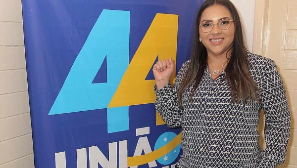“A vitória é não é minha e sim nossa”, afirma Meire Serafim eleita para a Câmara Federal