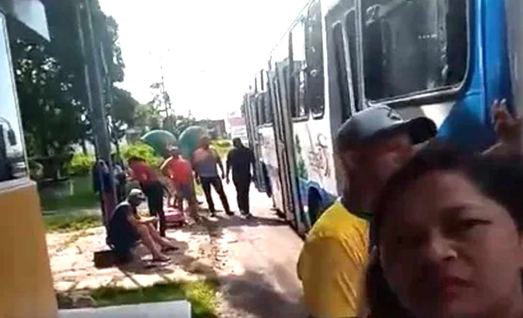PRF descumpre ordem do TSE e faz pelo menos 560 operações contra ônibus de eleitores; Moraes intima diretor-geral