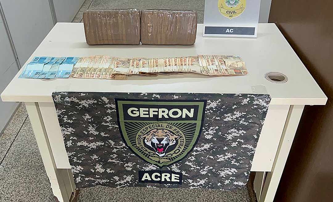 Na fronteira, mulher é presa em flagrante transportando ‘skunk’; supermaconha abasteceria 'bocas de fumo' de Rio Branco