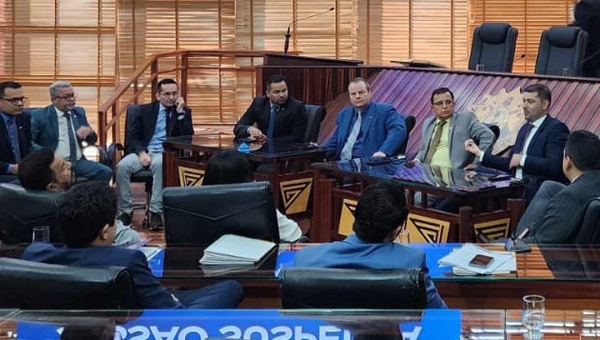 Deputados continuam “choradeira” contra secretários de Gladson e demonstram insatisfação