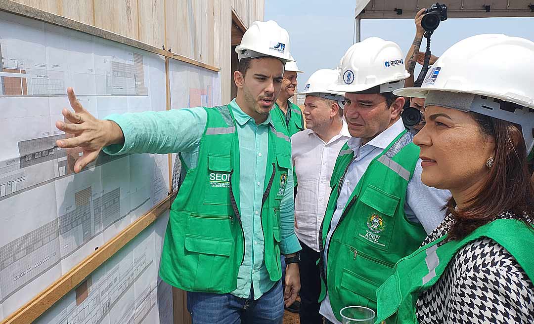Gladson visita área onde será construída nova maternidade Marieta Messias Cameli em Rio Branco