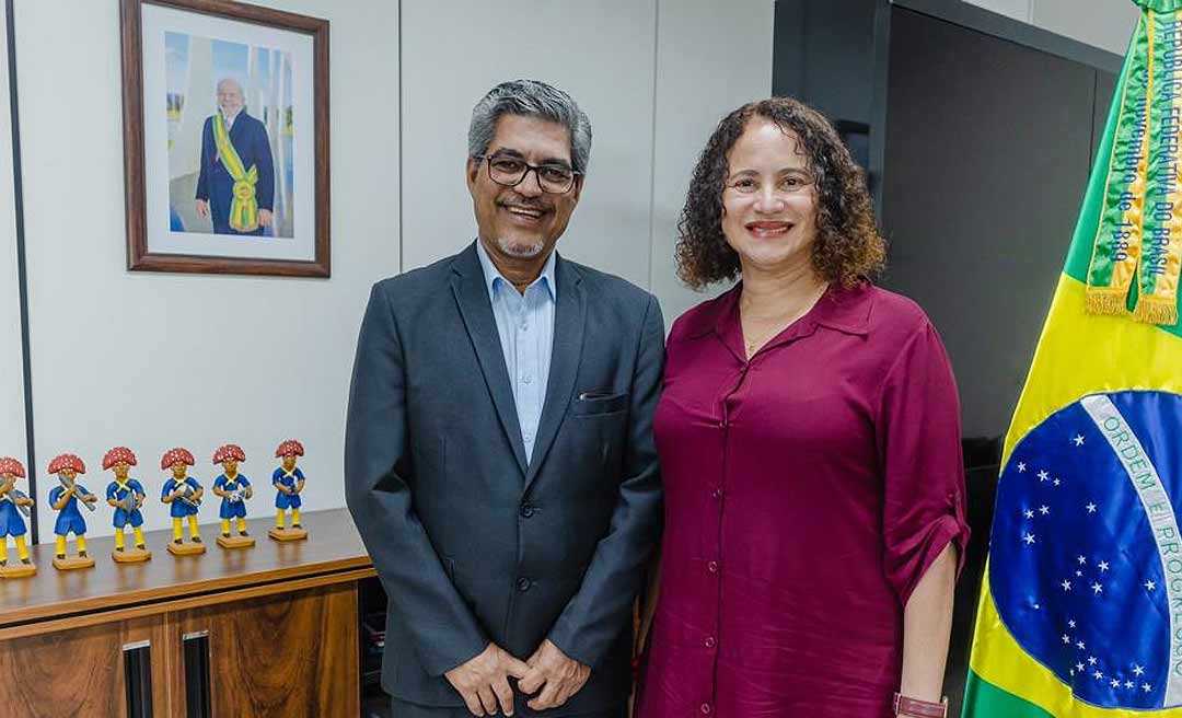 Edvaldo se reúne com a ministra Luciana Santos, da Ciência, Tecnologia e Inovação e discute investimentos nas indústrias de base florestal e de produção sustentável no Acre