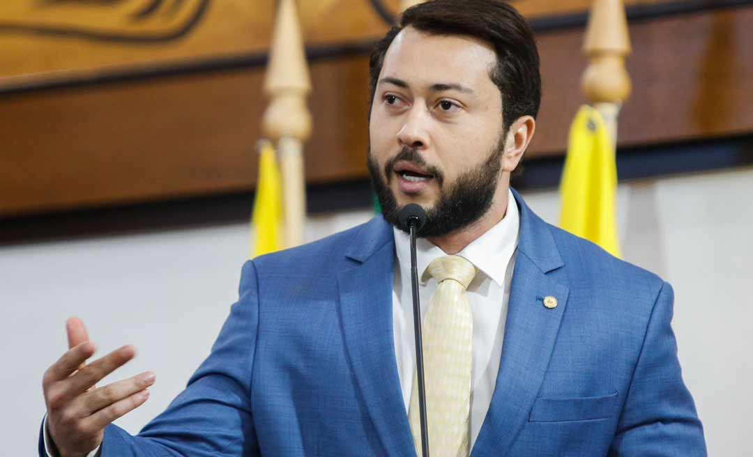 Emerson Jarude denuncia gastos ilegais de R$ 700 mil com servidores que trabalham fora do estado