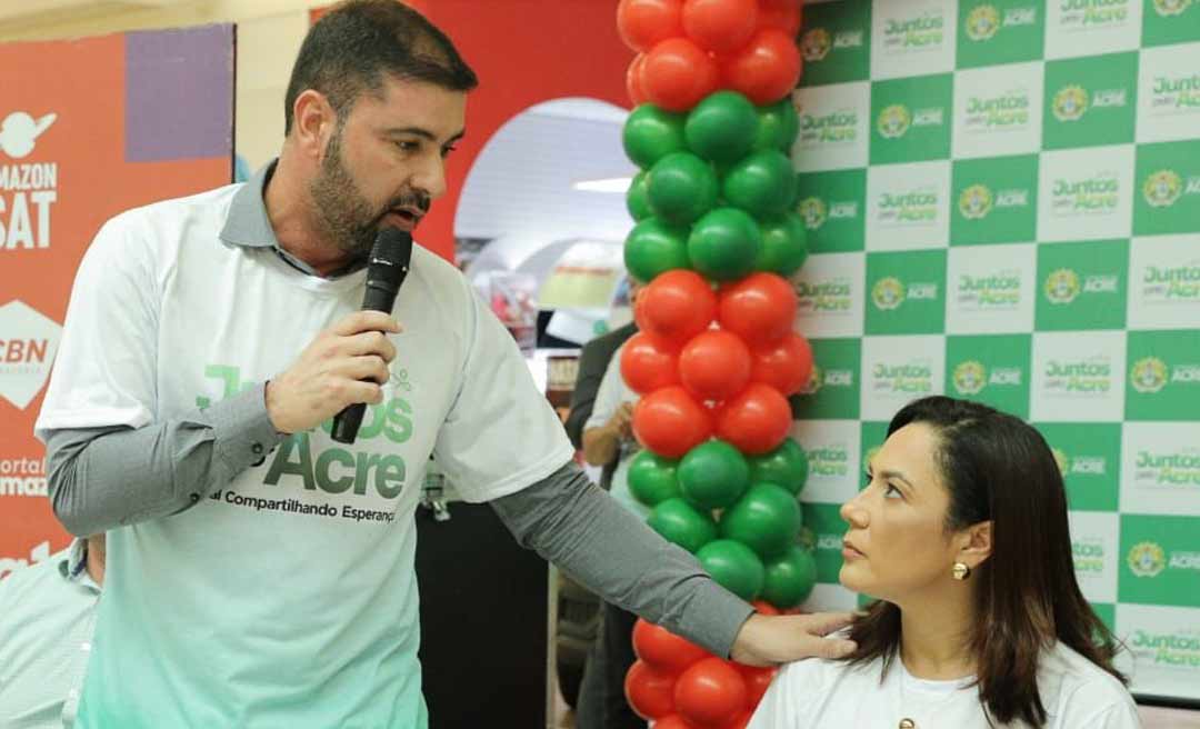 Ao lado de Mailza, Nicolau Júnior participa do lançamento do programa de natal do estado
