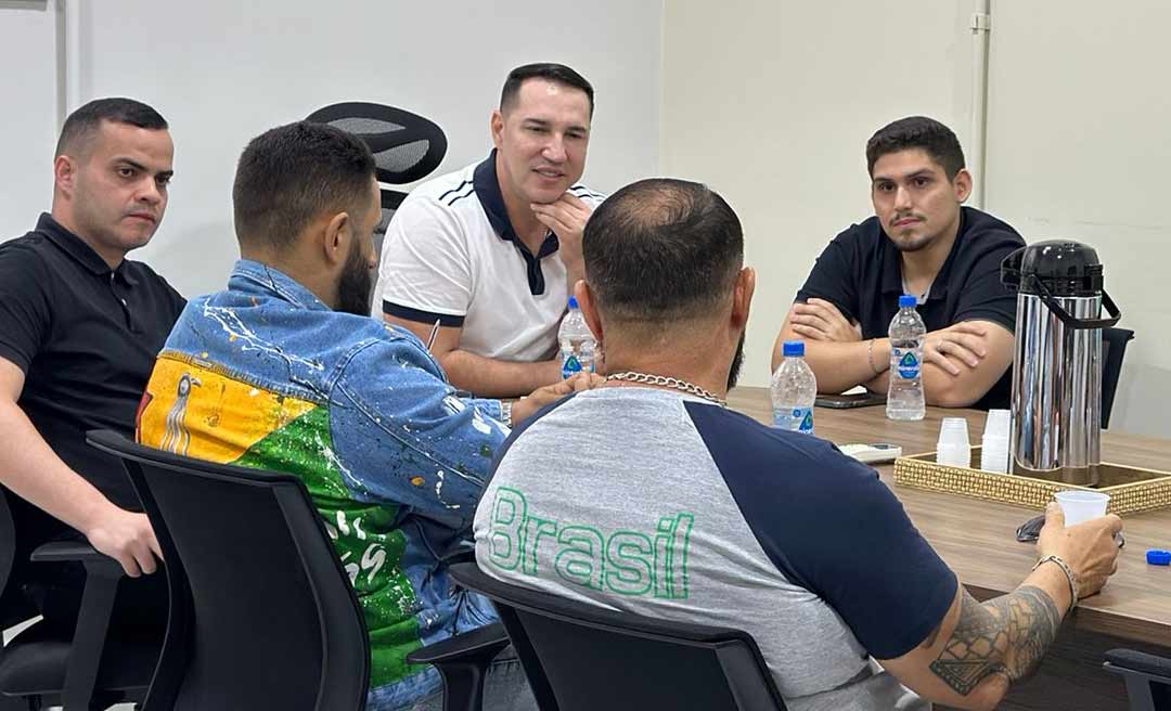 Ney Amorim recebe dirigentes da federação de boxe do Acre e conversa em vídeochamada com presidente da CBBoxe