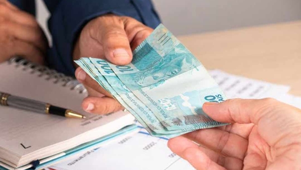 Mais de 11% das famílias acreanas estão endividadas, revela pesquisa da CNC