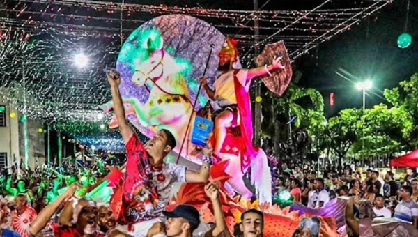 Em Rio Branco, foliões pretendem gastar em média R$ 135 por noite no carnaval, aponta pesquisa