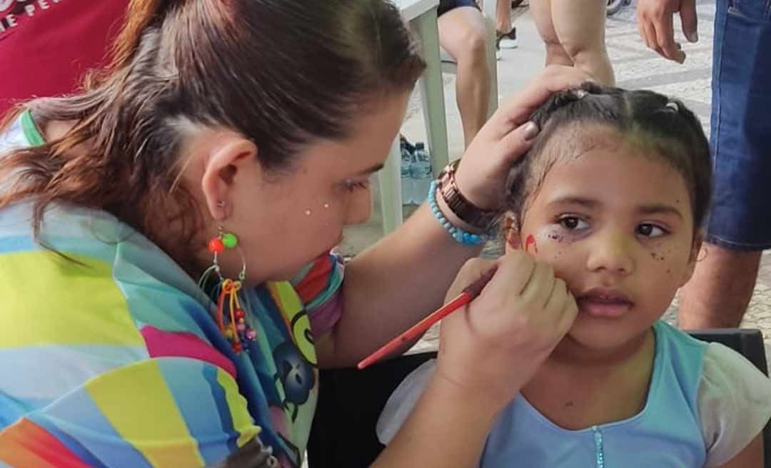 Foliões mirins ganham atenção especial com diversão, música e distribuição de TipTop