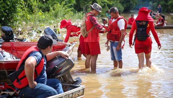 Operação simulada contra enxurradas em Rio Branco mobiliza Bombeiros e Defesa Civil