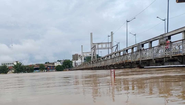 Rio Acre chega a 17,84 metros em Rio Branco e atinge mais de 70 mil pessoas