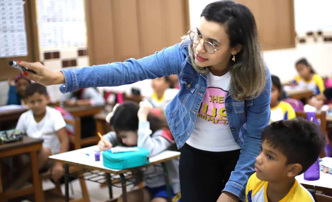 Governo convoca aprovados no processo seletivo simplificado da Educação
