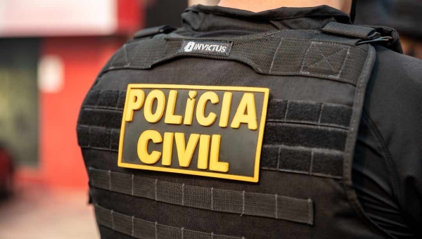 Polícia Civil do Acre recupera trator e motocicleta roubados em operação conjunta com Bolívia