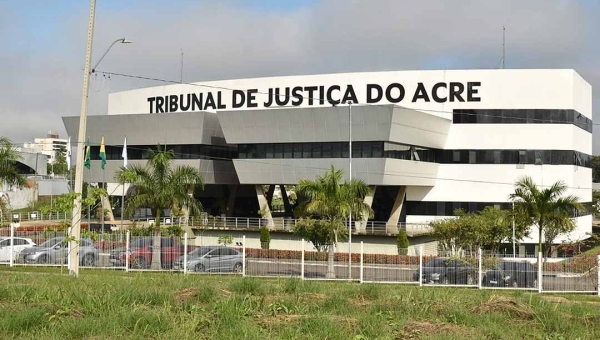 Prova para analista do TJAC é cancelada na Capital; banca organizadora diz que irá remarcar o exame