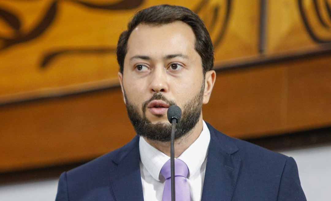 “É preciso coragem e fazer diferente”, diz Jarude sobre o transporte público de Rio Branco