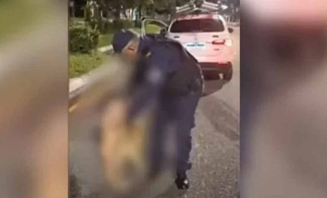 Bebê é encontrado na companhia de cachorro caramelo após fugir de casa durante a noite; veja o vídeo