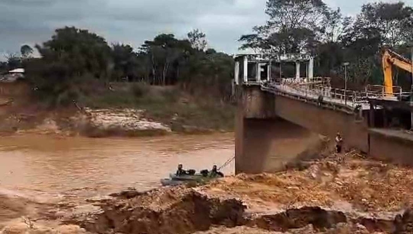 Movimentação de solo na ETA II na Sobral pode afetar abastecimento de água na Capital, alerta Defesa Civil