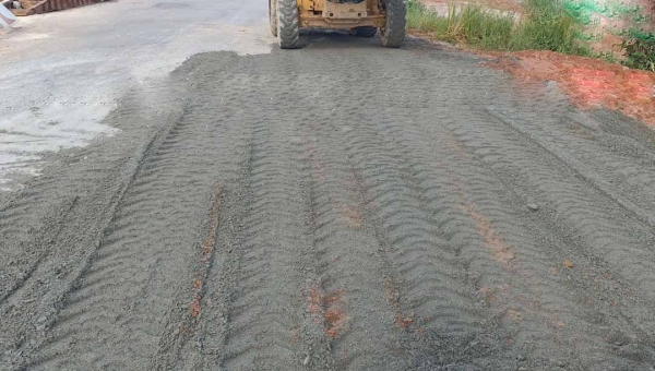 Dnit faz trabalho paliativo na cabeceira da ponte do rio Tarauacá e deve começar prolongamento em maio, diz superintendente