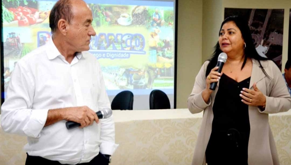 Bocalom determina que todas as despesas com pessoal devem passar antes pelas mãos de Neiva Tessinari, secretária de Planejamento