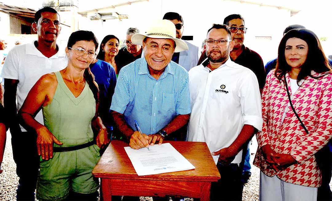 Com investimento estimado em R$ 25 mi, Bocalom assina ordem de serviço para obras do “Asfalta Rio Branco” na Regional Estação Experimental