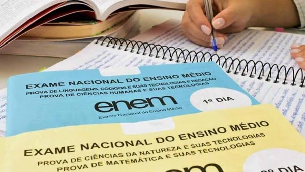 Pedido de isenção da taxa do Enem 2024 pode ser solicitado a partir do dia 15 deste mês