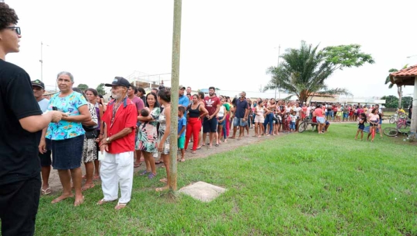 Fecomércio-AC inicia doação de cestas básicas a atingidos pelas enchentes