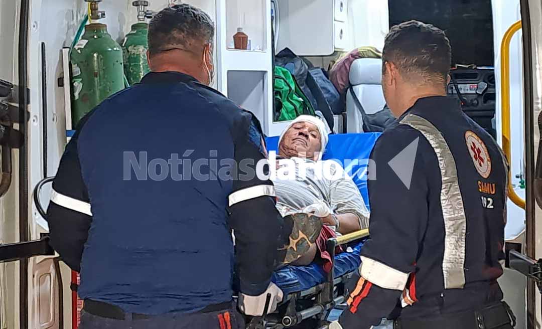 Idoso é agredido por sobrinho a golpes de barra de ferro, tem dedos das mãos quebrados, corte na cabeça e fica em estado grave