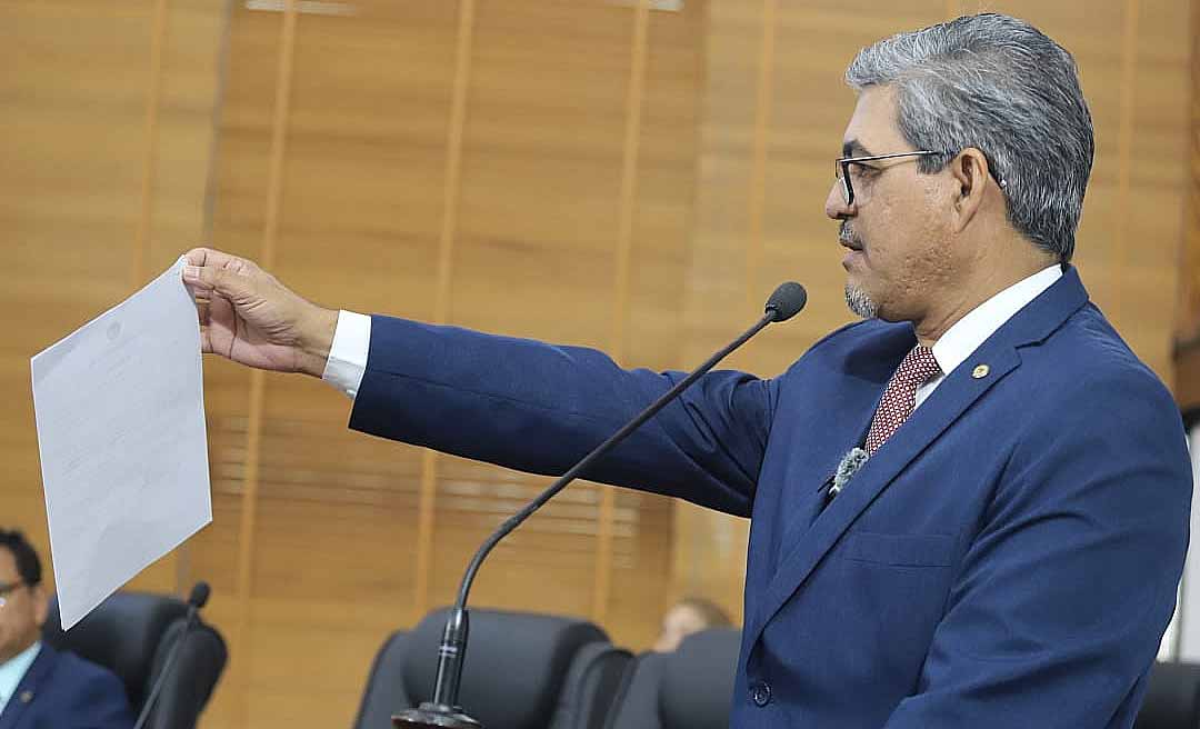 Edvaldo apresenta PDL para sustar destituição de diretora e coordenadora de ensino da Escola Armando Nogueira: “oportunizar o direito de defesa”