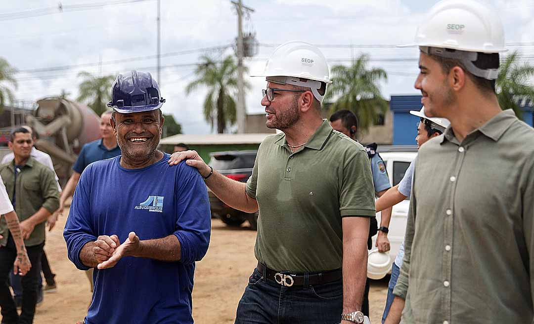 Prestes a entrar na segunda fase, construção da Nova Maternidade recebe visita do governador Gladson Cameli