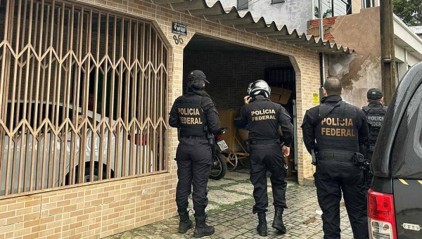PF cumpre 14 mandados em Rio Branco contra grupo investigado de lavagem de dinheiro e tráfico de drogas