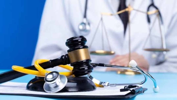 Justiça acreana determina restabelecimento de plano de Saúde para paciente com doença grave