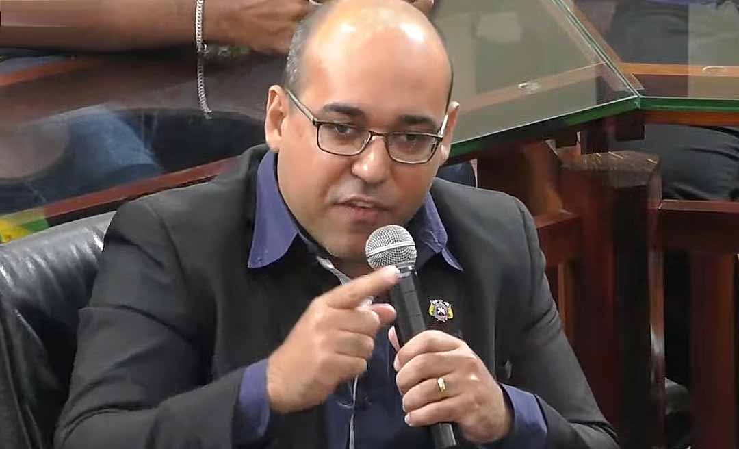 Militar diz que policiais estão sendo “convidados” a deixarem suas casas para não serem mortos pelas facções