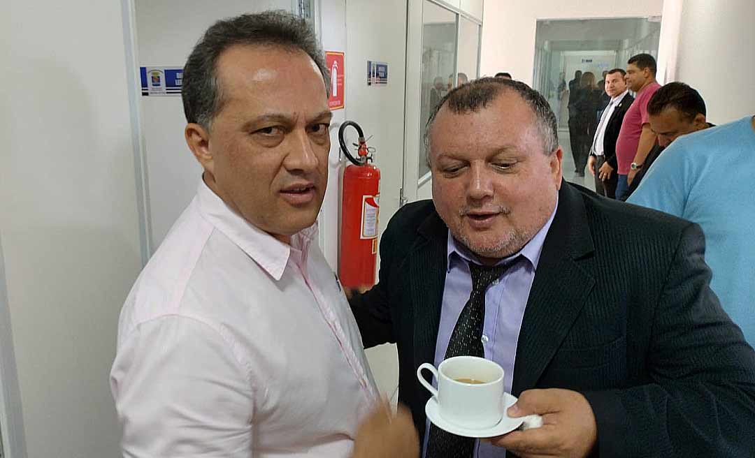 Com viagem de Bocalom e Marfisa, Valtim José assume Prefeitura de Rio Branco até quinta-feira