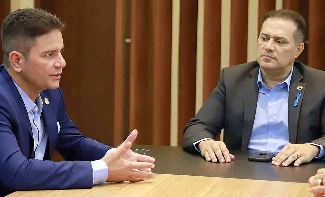 Conselheiro Ribamar Trindade pede explicações a Gladson Cameli sobre gastos com pessoal ativo