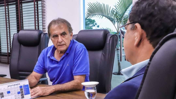 Presidente do Saneacre visita Assembleia Legislativa para alinhar parcerias com o Poder Legislativo