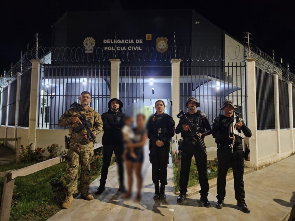 Forças de segurança resgatam mulher e bebê mantidos em cárcere privado em seringal de Tarauacá