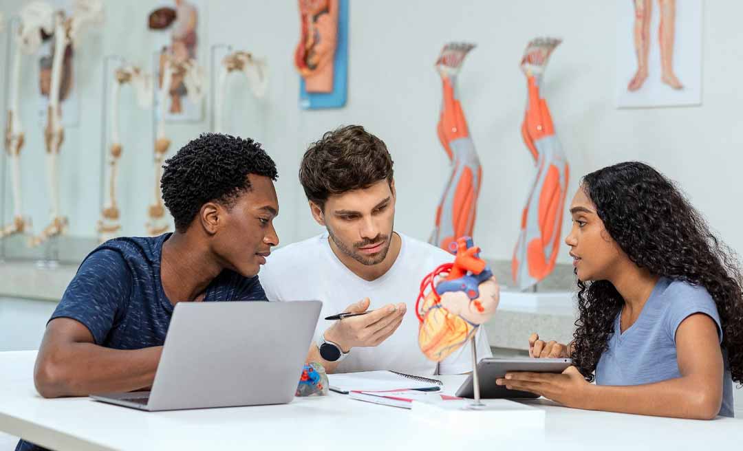 Curso de Medicina da Afya Cruzeiro do Sul atinge nota máxima no recredenciamento do MEC