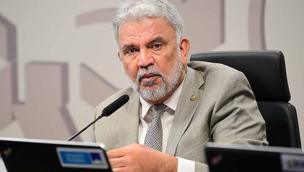 Petecão anuncia pagamento de obras de infraestrutura e lazer em Cruzeiro do Sul no valor de R$ 1,4 milhão
