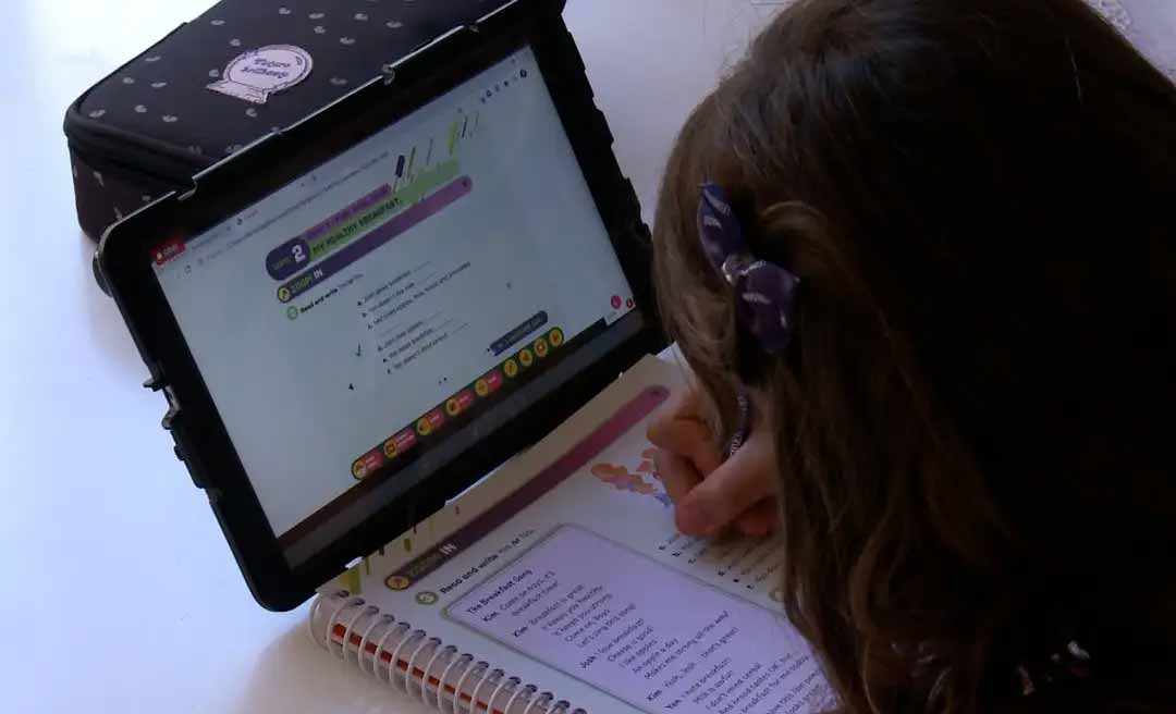 Uso inadequado da internet pode afetar saúde, diz especialista