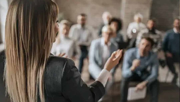 Acre está entre os 10 estados com maiores percentuais de mulheres no primeiro escalão e no funcionalismo estadual