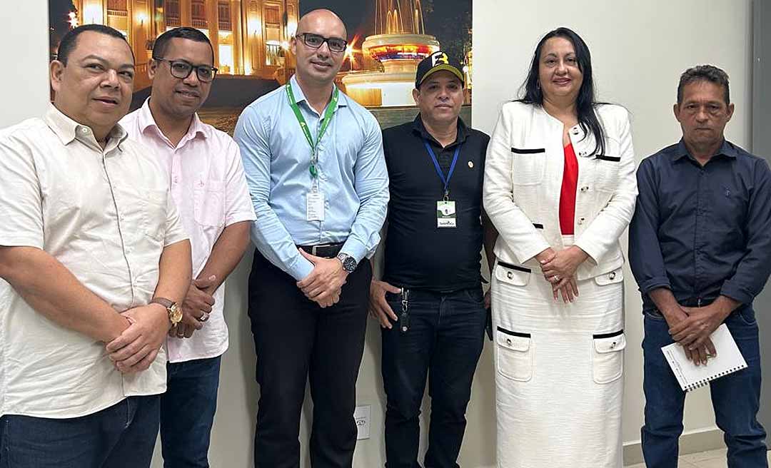 No Banco da Amazônia, superintendente federal da Pesca Paulo Ximenes discute linhas de crédito que vão beneficiar mais de 18 mil pescadores