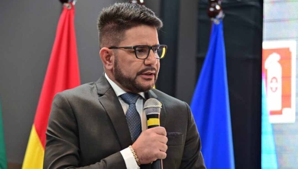 431 dias! Gladson Cameli tem até 4 de abril de 2026 para se afastar do governo caso decida disputar o Senado