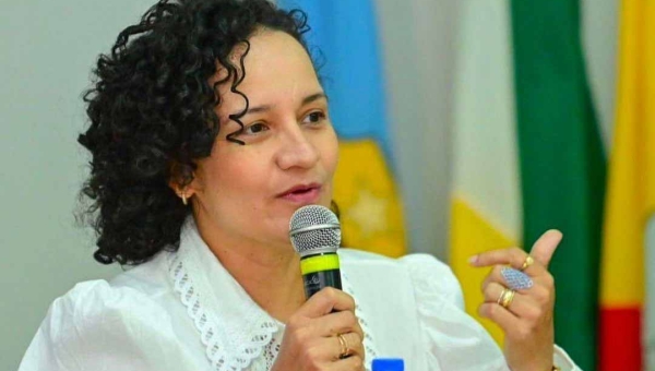 Ex-prefeita Maria Lucinéia pode ter pago quase R$ 6 milhões a mais à empresa que prestava serviços em Tarauacá, diz relatório