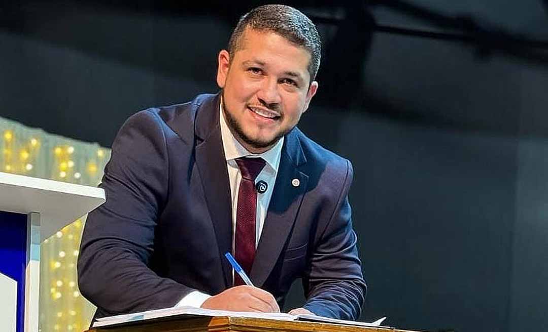 Em nota, Moacir Junior justifica ausência de solenidade da Câmara: “Crise alérgica ocular"