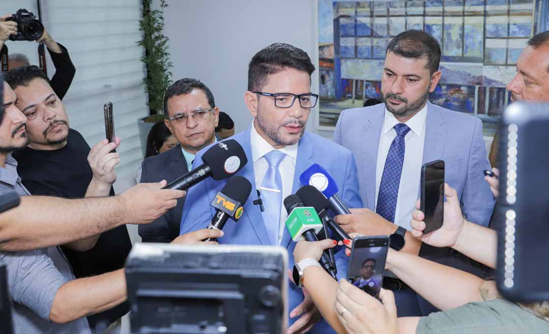 Gladson vai à Aleac, reforça “ano do executar” e responde críticas sobre o aumento da dengue: “Eu gosto da crítica construtiva”