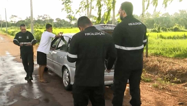 Ageac e Polícia Civil intensificam fiscalização para combater transporte irregular na estrada de Porto Acre