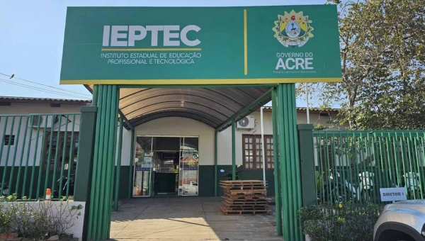 Ieptec abre inscrições de processo seletivo destinado à formação de cadastro de reserva para profissionais docentes da EJA