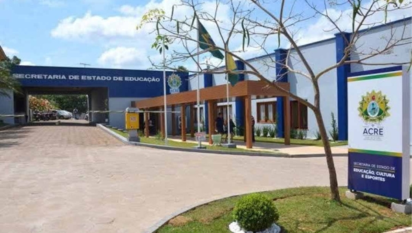 Educação: Governo do Acre convoca profissionais para assistentes educacionais e tradutores intérpretes de Libras