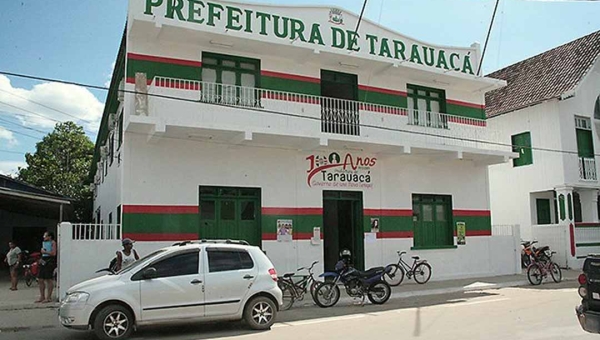 Em Tarauacá, ex-secretária de Lucinéia é acusada de hackear senha de e-mail institucional; Suanne Souza diz: “seria bom que provassem”