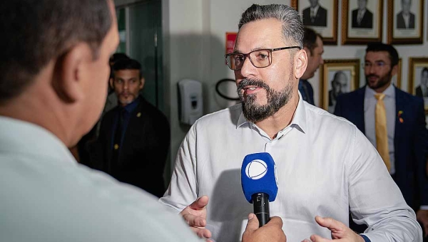 Senador Alan Rick anuncia pagamento de mais R$ 6 milhões para governo realizar melhoramento em ramais da Transacreana